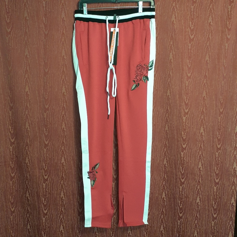 NWT SCREENSHOT JOGGING PANTS WITH EMBROIDERED ROSES PINKISH RED WOMEN'S SIZE S